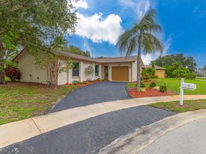 18085 102nd Way S, Boca Raton FL 33498