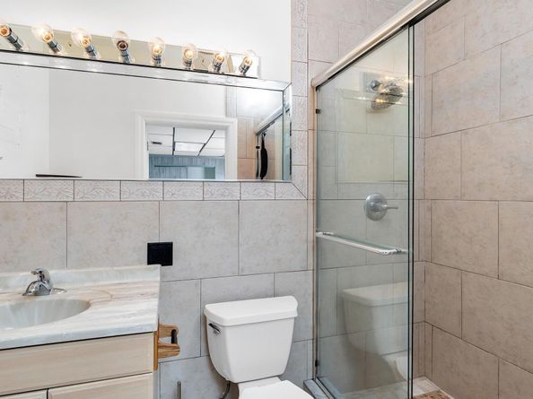 4932 SW 12th St, Plantation FL 33317