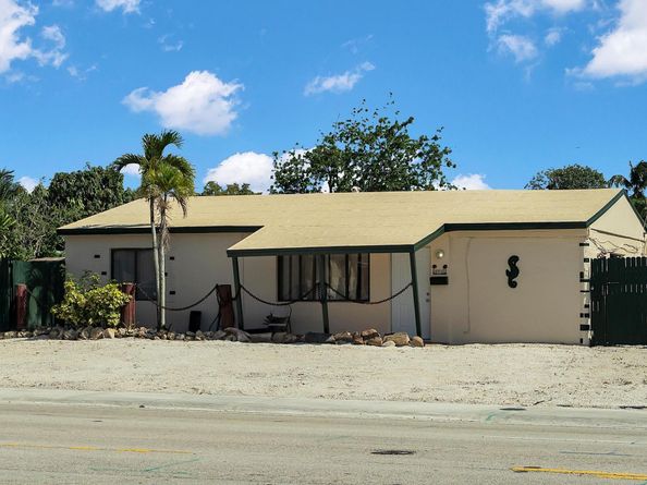 4932 SW 12th St, Plantation FL 33317
