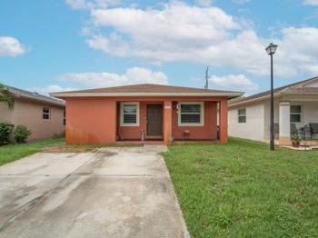 2235 NW 25th Place