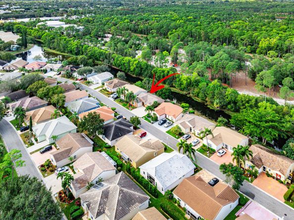 156 Caribe Court, Greenacres FL 33413