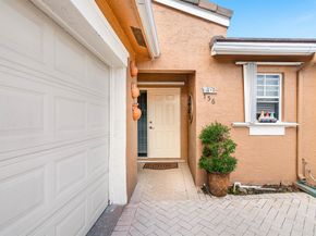 156 Caribe Court, Greenacres FL 33413