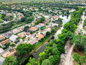 156 Caribe Court, Greenacres FL 33413