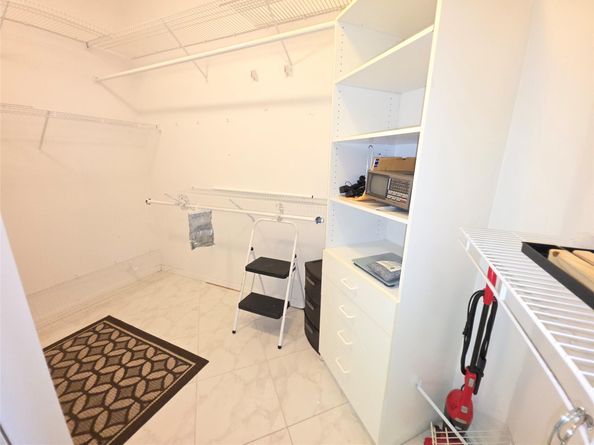 7593 Granville Dr 411, Fort Lauderdale FL 33321