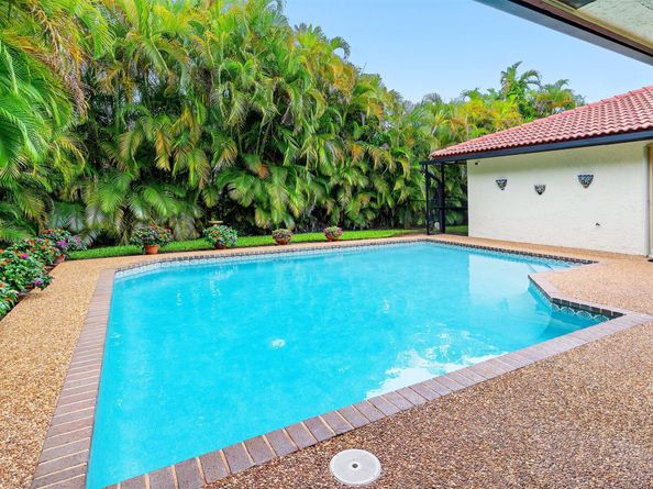 11848 NW 2nd Ct, Coral Springs FL 33071