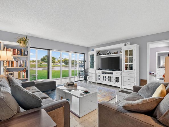 5 Capri A, Delray Beach FL 33484