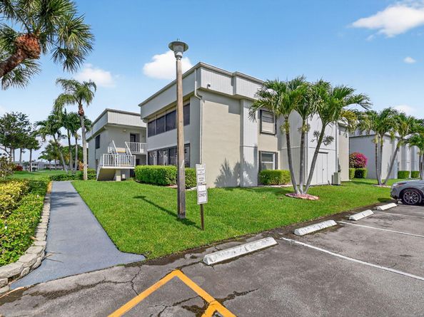 5 Capri A, Delray Beach FL 33484