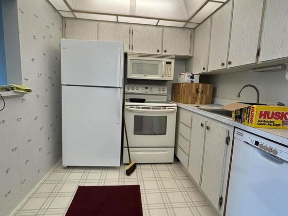 3400 Springdale Boulevard 115, Palm Springs FL 33461