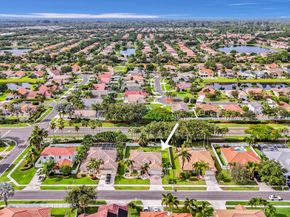 5242 Indianwood Village Lane, Lake Worth FL 33463