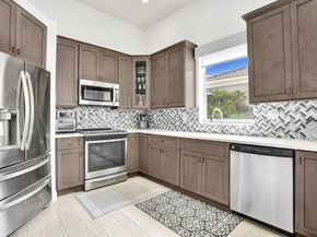 5242 Indianwood Village Lane, Lake Worth FL 33463
