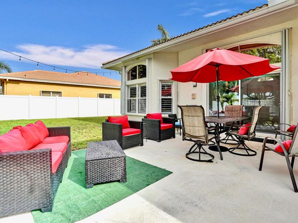 5242 Indianwood Village Lane, Lake Worth FL 33463