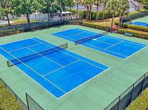 5242 Indianwood Village Lane, Lake Worth FL 33463