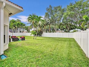 5242 Indianwood Village Lane, Lake Worth FL 33463