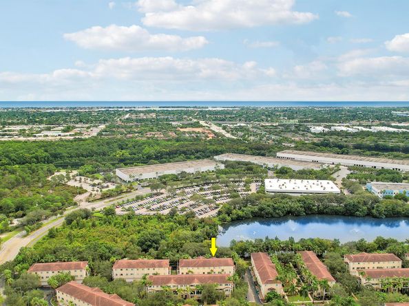 3172 N Greenleaf Circle, Boynton Beach FL 33426