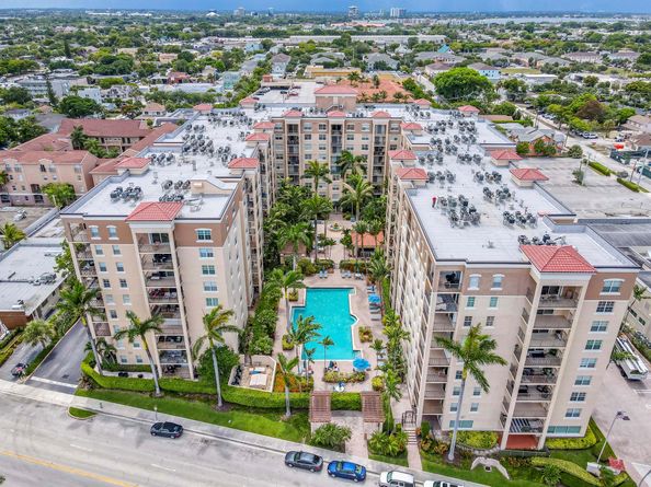 1805 N Flagler Drive 206, West Palm Beach FL 33407