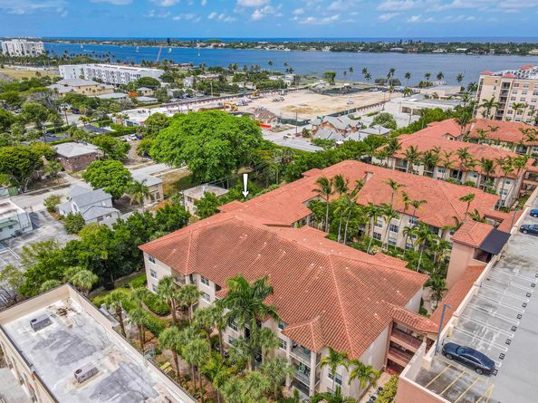 1805 N Flagler Drive 206, West Palm Beach FL 33407