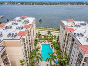 1805 N Flagler Drive 206, West Palm Beach FL 33407