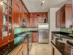 1805 N Flagler Drive 206, West Palm Beach FL 33407