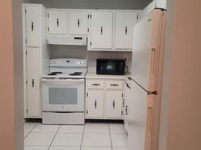 4354 NW 9th Ave 122B, Deerfield Beach FL 33064