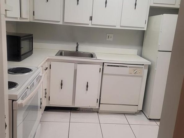 4354 NW 9th Ave 122B, Deerfield Beach FL 33064