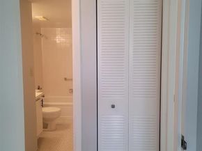 4354 NW 9th Ave 122B, Deerfield Beach FL 33064