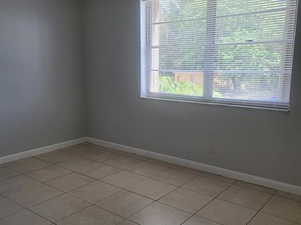 4354 NW 9th Ave 122B, Deerfield Beach FL 33064