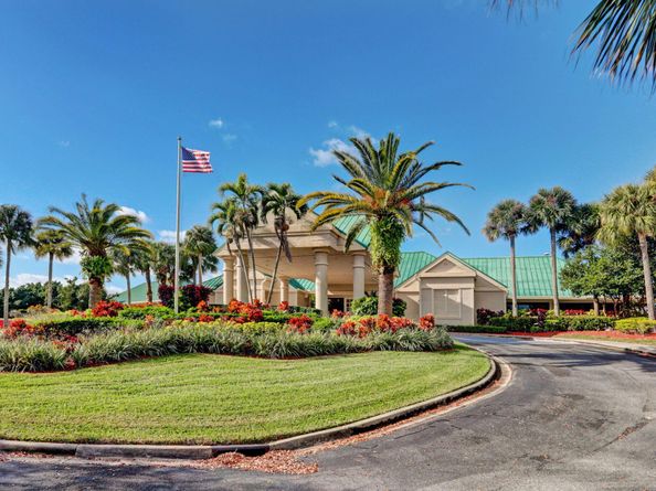 8275 Bob O Link Drive, Palm Beach Gardens FL 33412