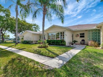 5312 Lakefront Boulevard
