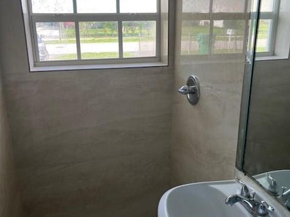 3651 NW 9th St, Lauderhill FL 33311