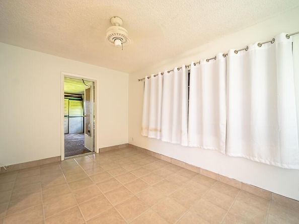904 SW 24th Street, Boynton Beach FL 33426