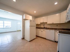 904 SW 24th Street, Boynton Beach FL 33426