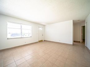 904 SW 24th Street, Boynton Beach FL 33426