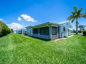 904 SW 24th Street, Boynton Beach FL 33426