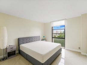 3475 N Country Club Drive 602, Aventura FL 33180