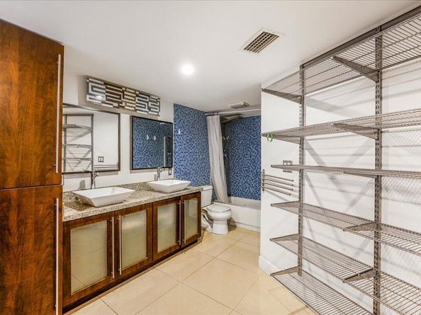 3475 N Country Club Drive 602, Aventura FL 33180