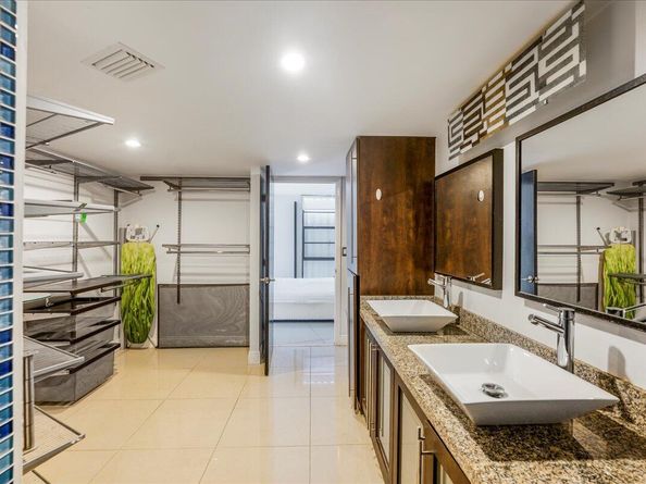 3475 N Country Club Drive 602, Aventura FL 33180