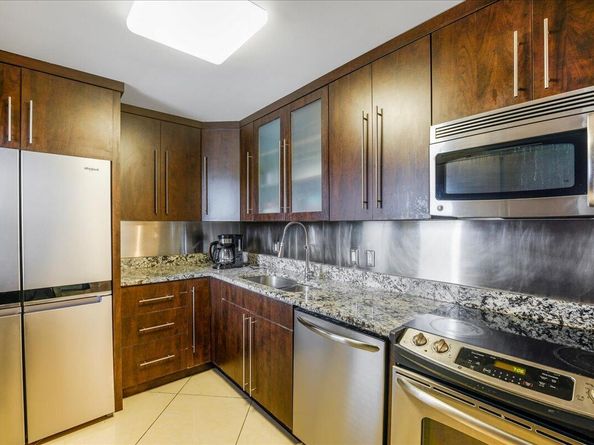 3475 N Country Club Drive 602, Aventura FL 33180