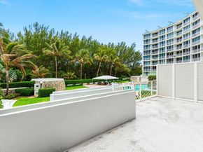 2774 S Ocean Boulevard 106, Palm Beach FL 33480