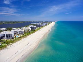 2774 S Ocean Boulevard 106, Palm Beach FL 33480