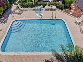 1744 NE 9th St, Fort Lauderdale FL 33304