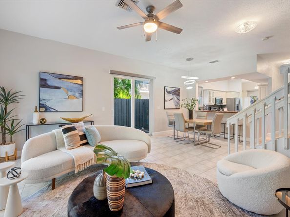 1744 NE 9th St, Fort Lauderdale FL 33304
