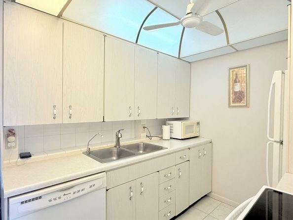 2158 Cambridge G 2158, Deerfield Beach FL 33442