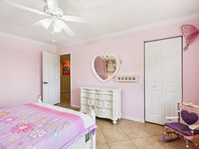 1201 Skylark Dr, Weston FL 33327