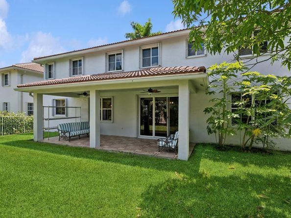 1201 Skylark Dr, Weston FL 33327