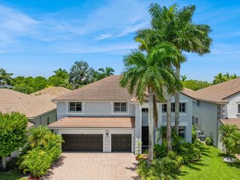 1201 Skylark Dr
