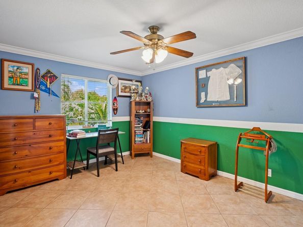 1201 Skylark Dr, Weston FL 33327