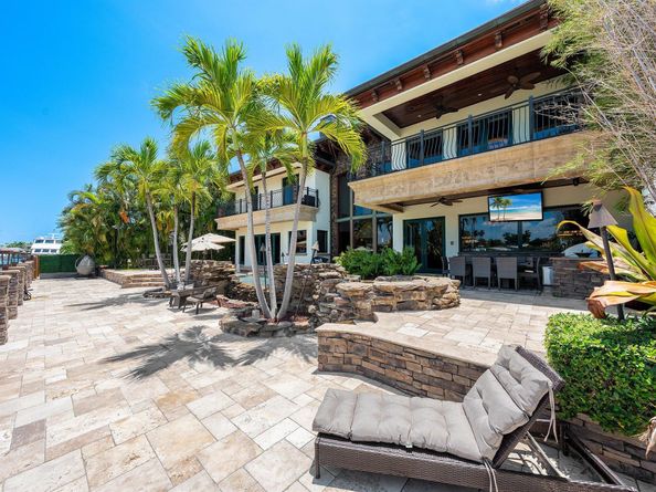 2325 NE 27th Street, Lighthouse Point FL 33064