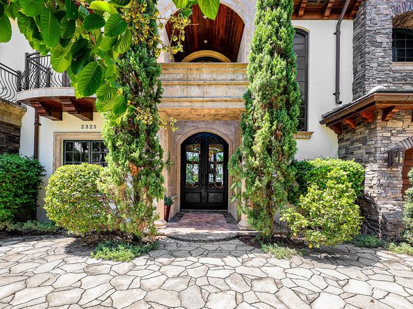 2325 NE 27th Street, Lighthouse Point FL 33064