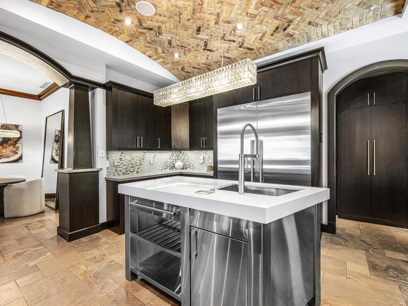 2325 NE 27th Street, Lighthouse Point FL 33064