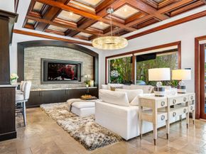 2325 NE 27th Street, Lighthouse Point FL 33064